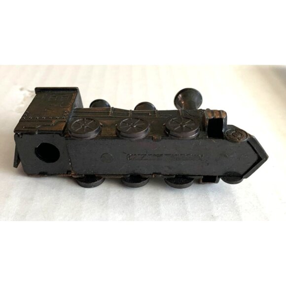 Die Cast Brass Train Pencil Sharpener Caboose Vintage 4 in - Picture 4 of 4